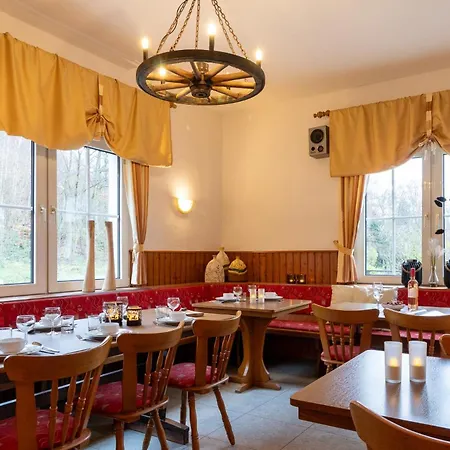Holiday home Groepshuis Waldfrieden *