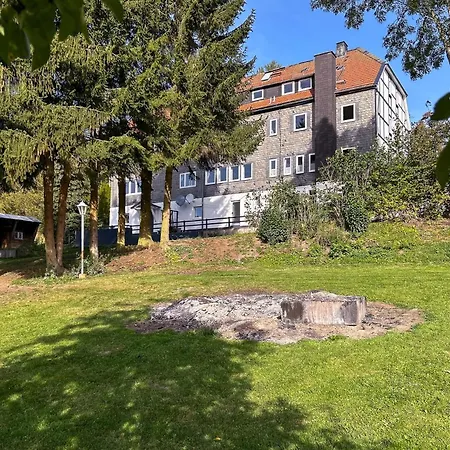 Groepshuis Waldfrieden Holiday home *